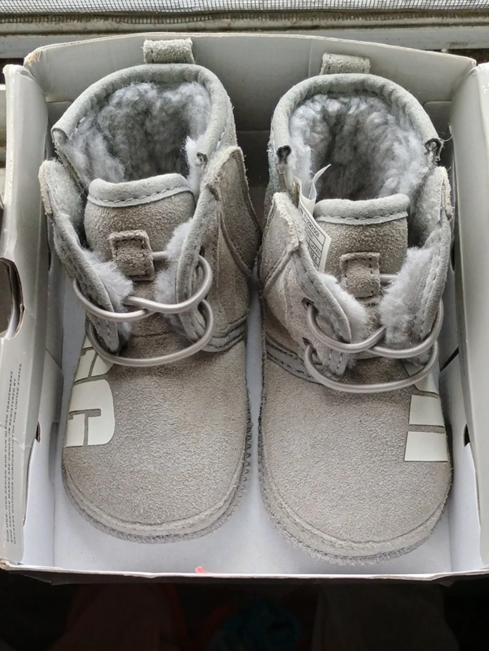 Baby Toddler Size 4 Gray Suede Fur Lined Ugg Boots